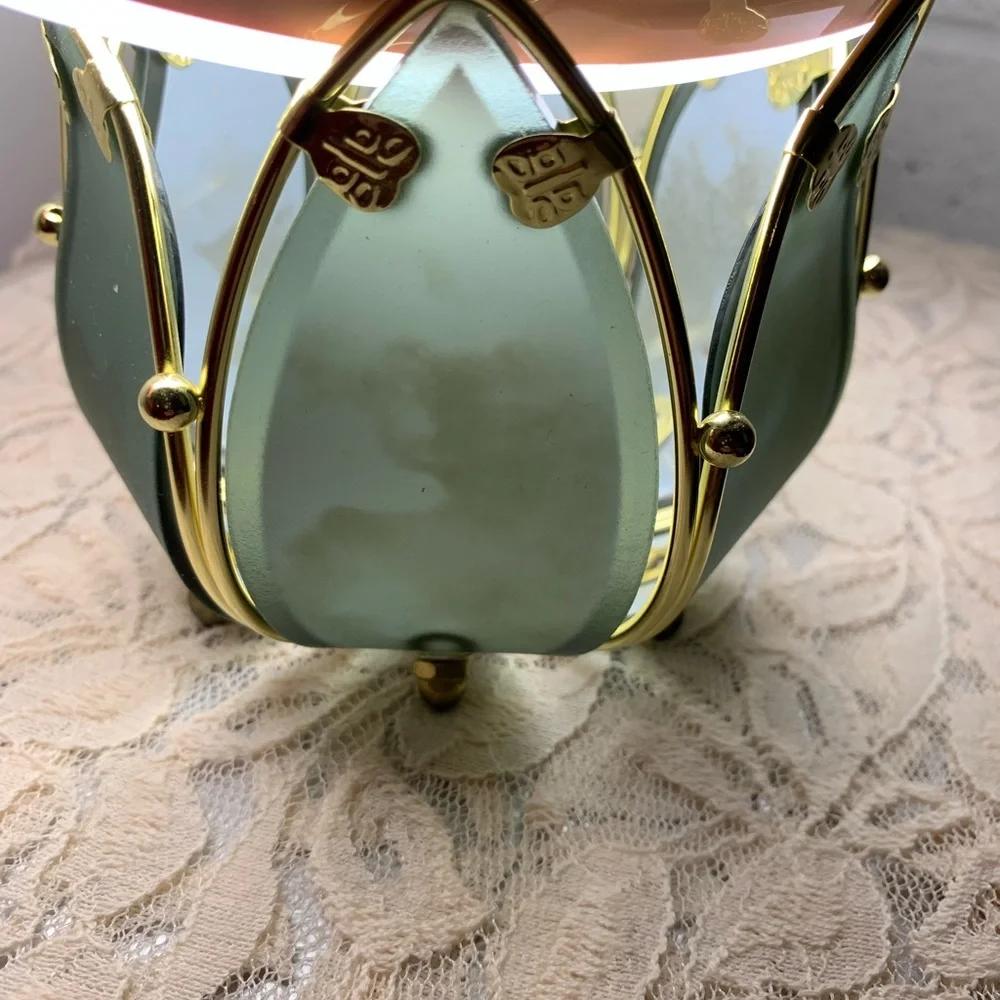 ❌SOLD🪷Partylite Waterlily Tealight Candle Holder - Picture 8 of 8